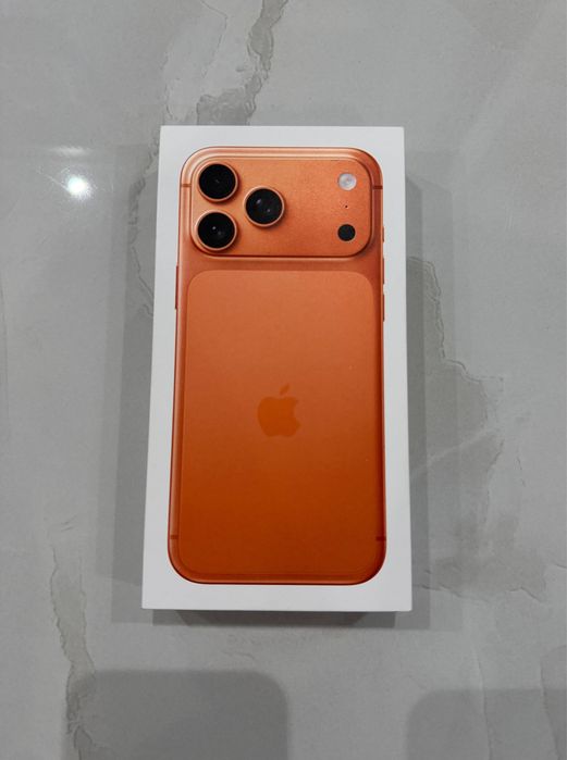 IPHONE 17 PRO MAX / 512 GB / Cosmic Orange / Sigilat