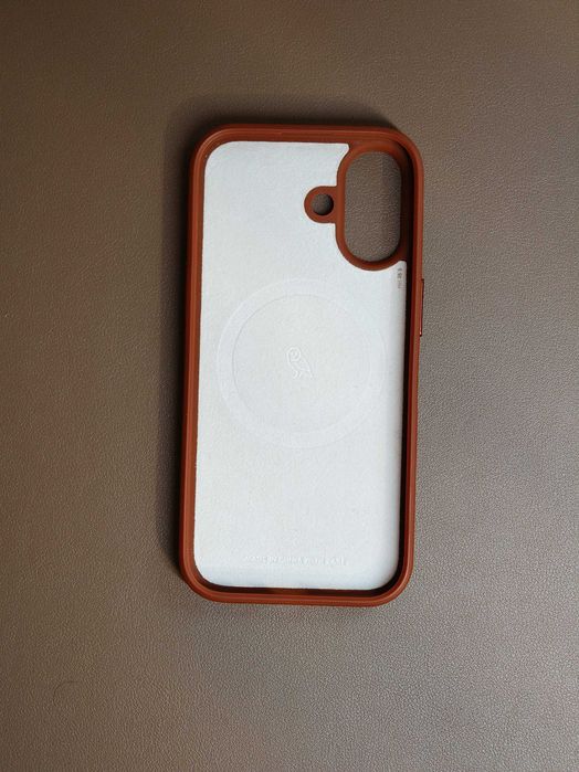 Husa piele naturala Bellroy pentru iPhone 17