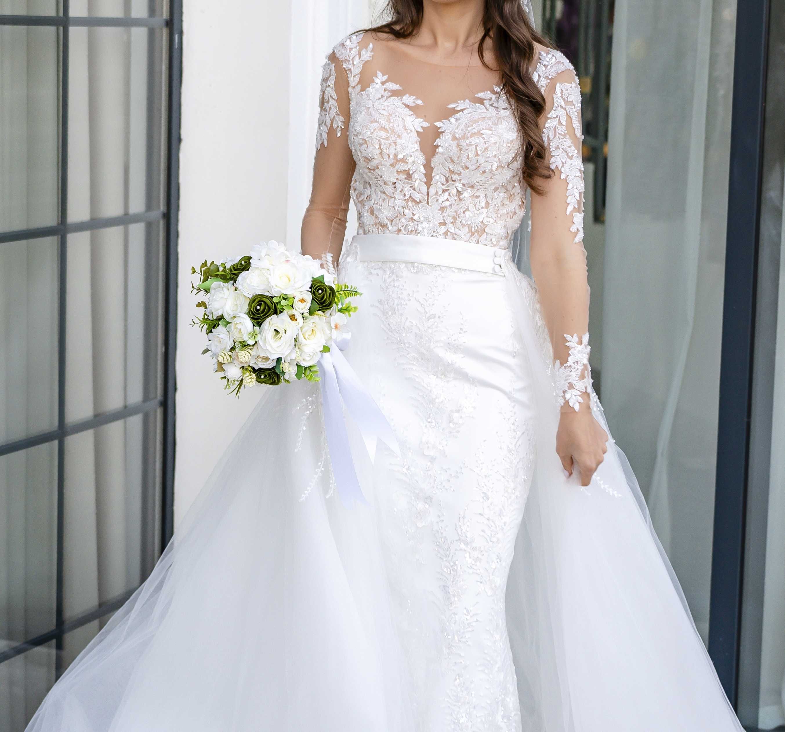 Rochie mireasa + trena detasabila + voal (Model pe comanda - Deosebit)