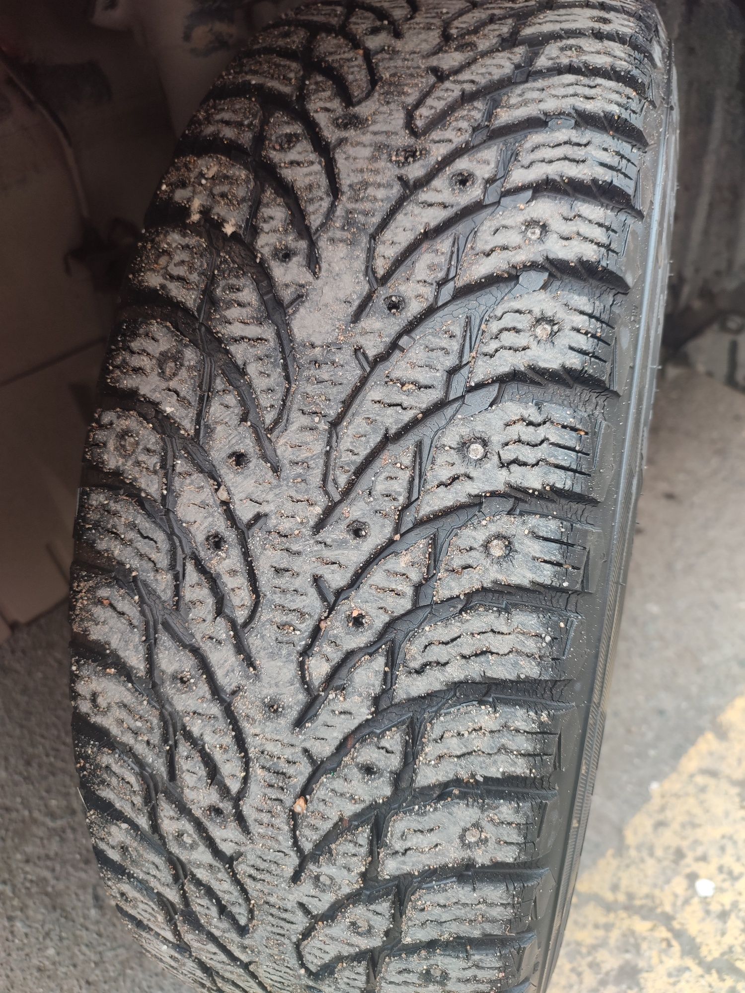 Шины Nokian 215/65/r16