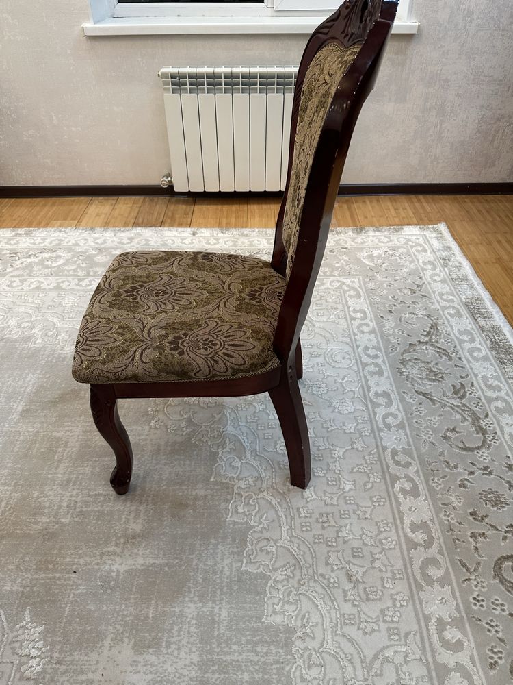 Продам стулья