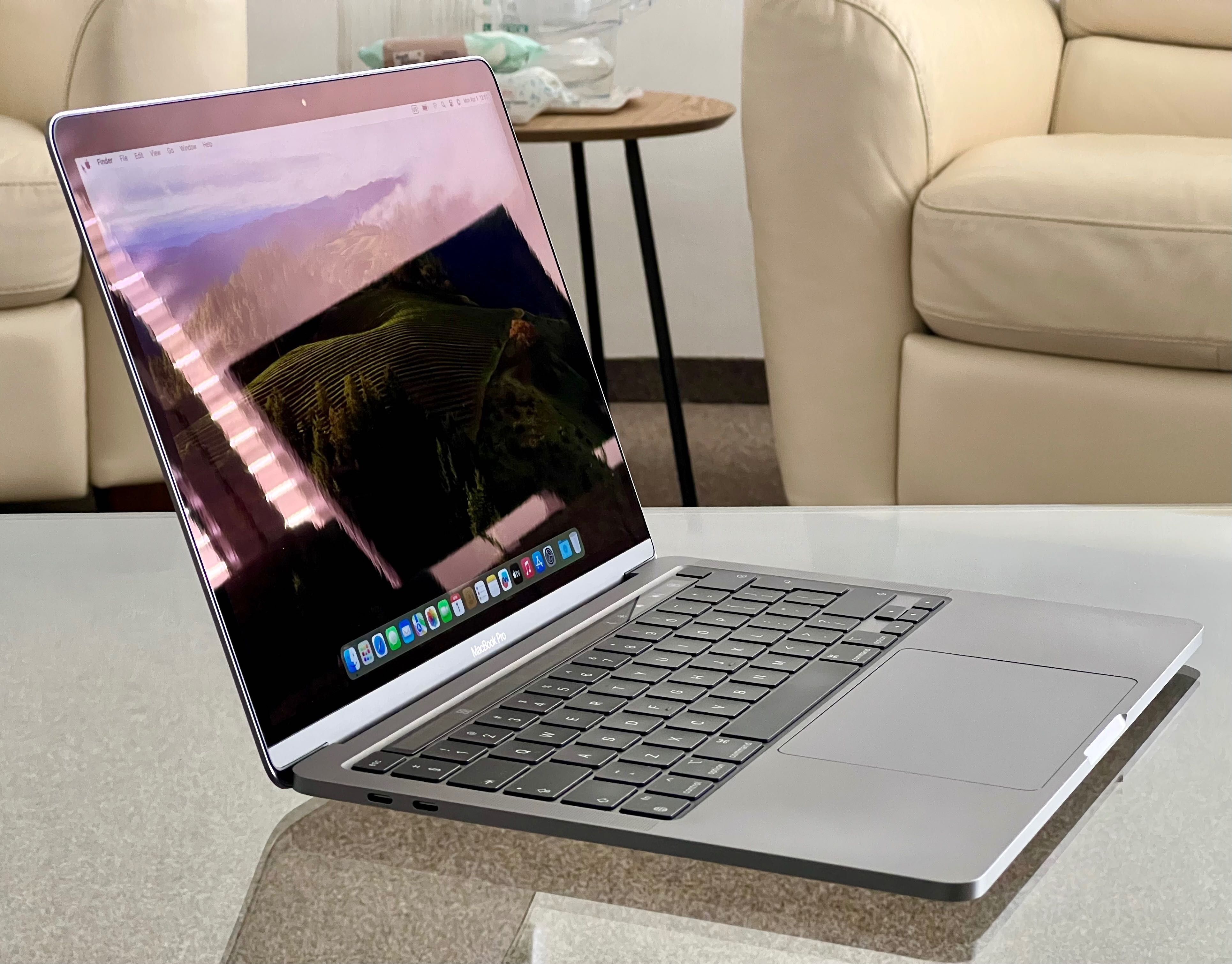 Apple Macbook Pro, 13” M1, 8GB RAM, 256 GB SSD - 2021