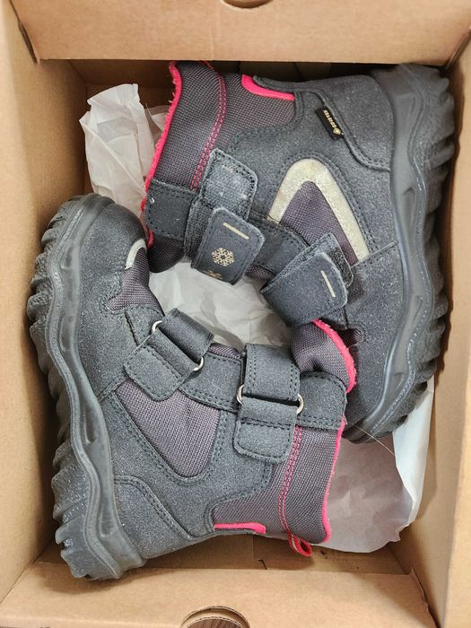 Ghete iarna Superfit, marimi: 27, 23, 22, stare foarte buna