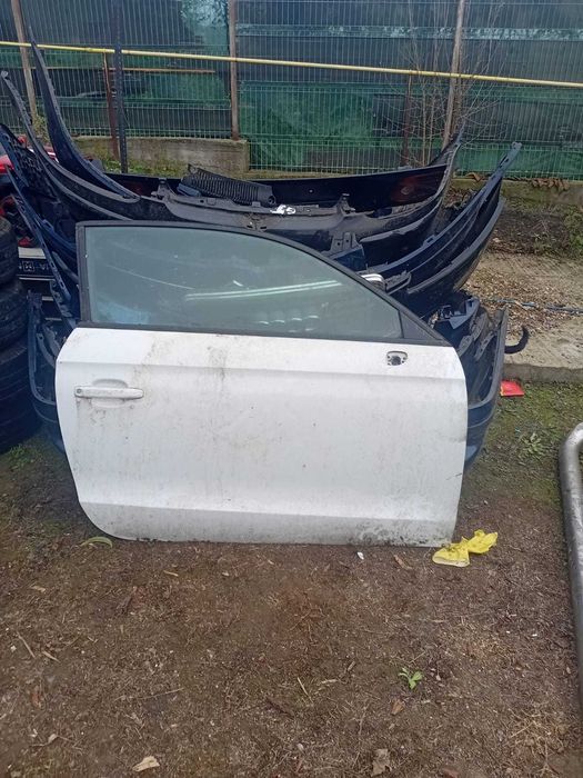 Portera dreapta audi a1