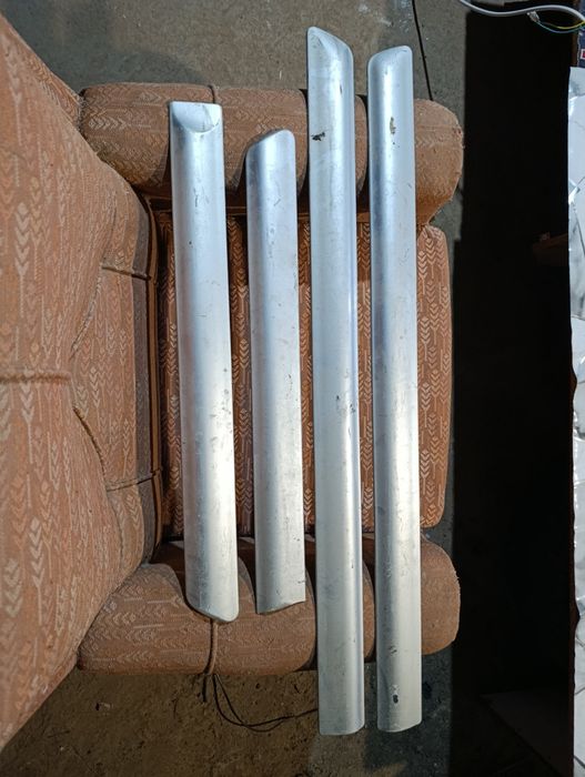 Продам ваз 14 15 молдинги