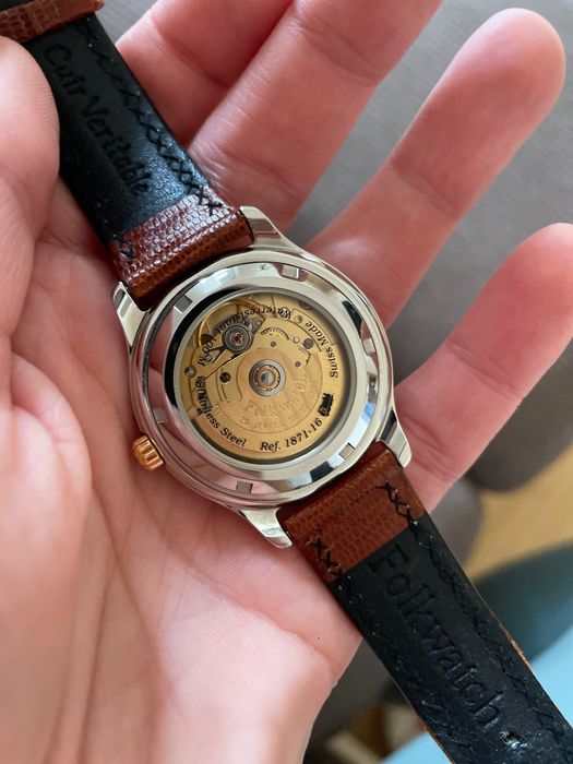 Ceas elvetian automatic