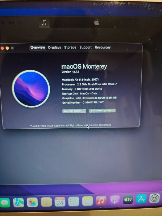 MacBook Air Intel i7 2.2 GHz Dual-Core
Intel UHD Graphics 630 1536 MB