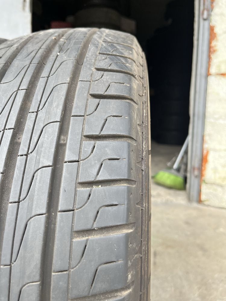2 бр. гуми за бус 195/60/16C Pirelli 7 mm DOT 4220