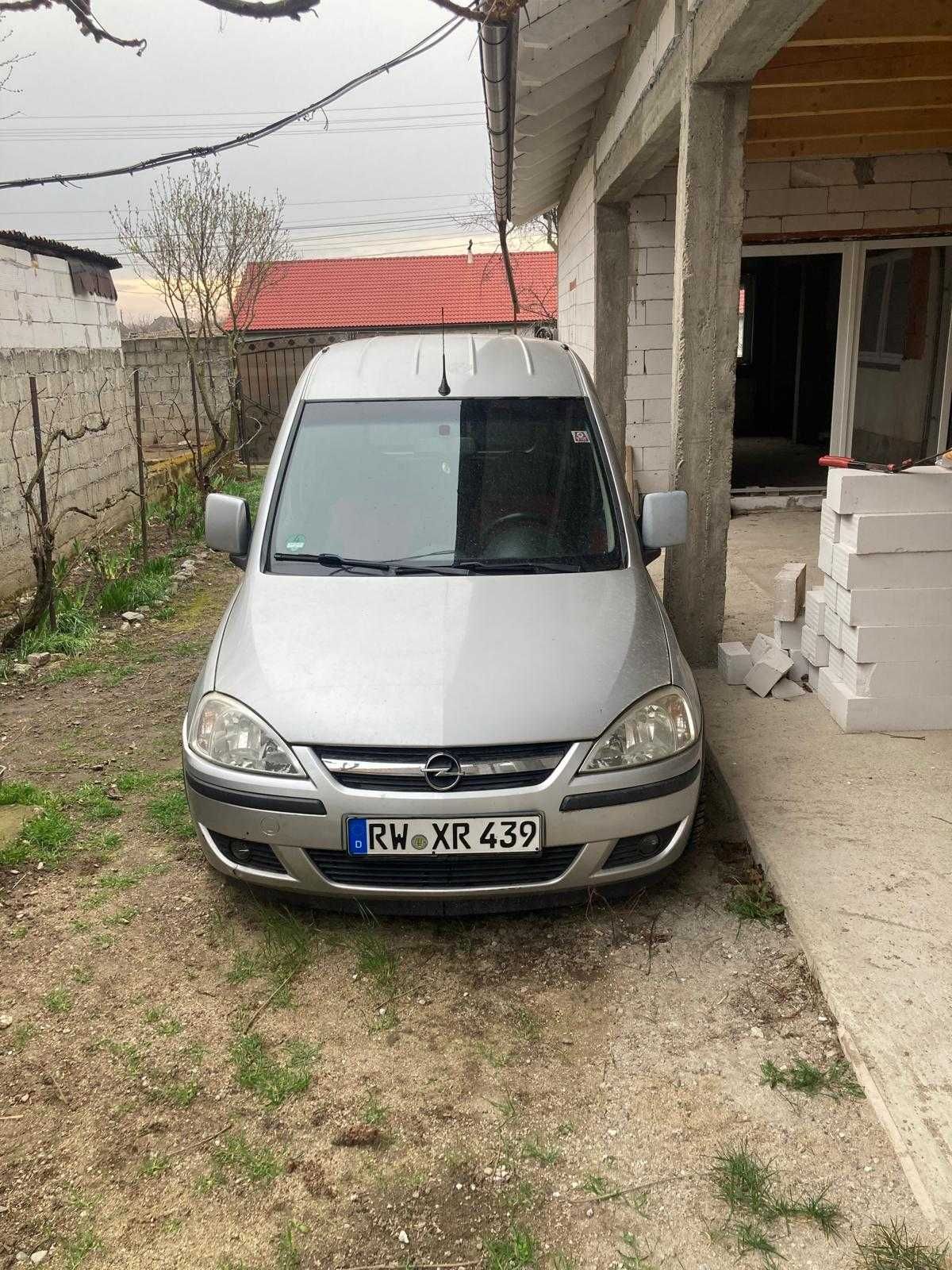 vand Opel Combo 1.6 din 2004