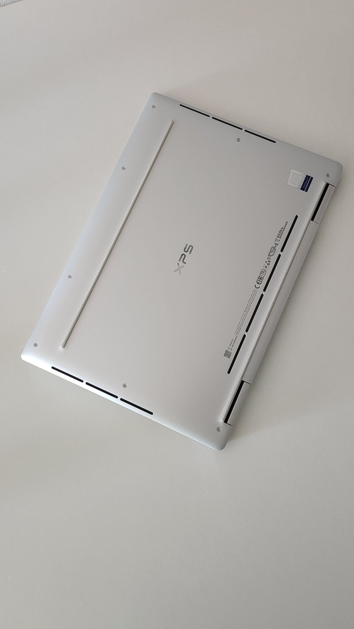 Dell XPS 7390 2 in 1 ultrabook