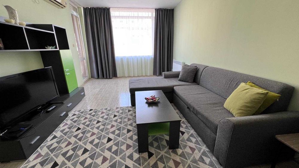 Давам апартаменти под наем