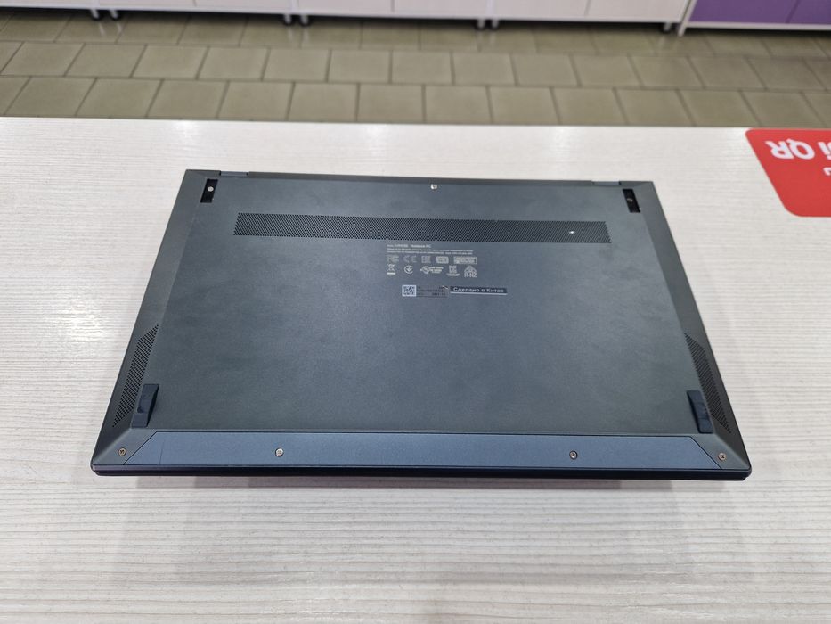 Ультра Asus Zenbook (Core i5-11 Gen, 8 Gb DDR4, 256 Gb SSD)
