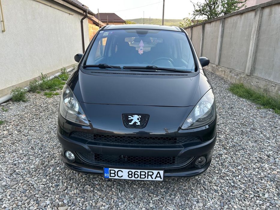 Peugeot 1007 An 2005