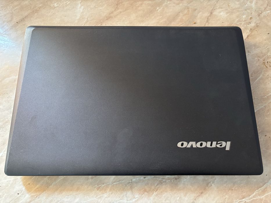 Ноутбук Lenovo G560