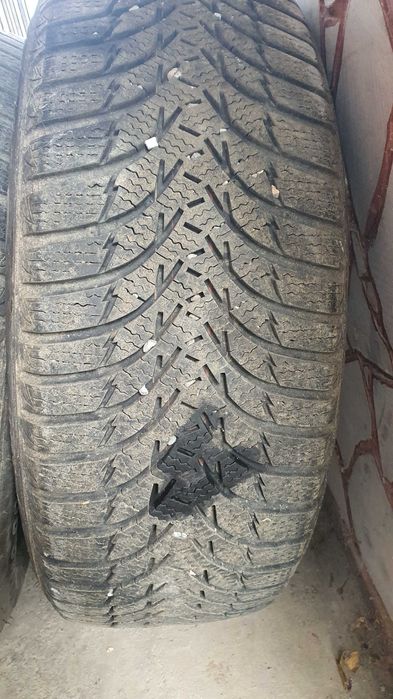 Зимни гуми 215 60 16 Кумхо
