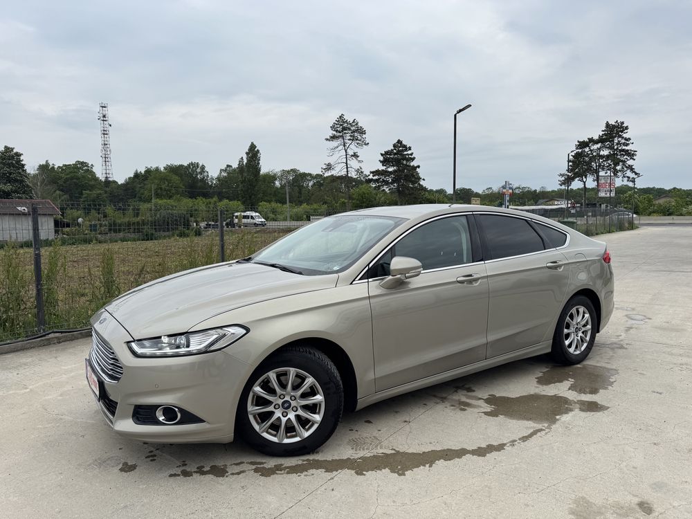 Ford Mondeo Automat/faruri led/keyless/camera/navi/lane/rate