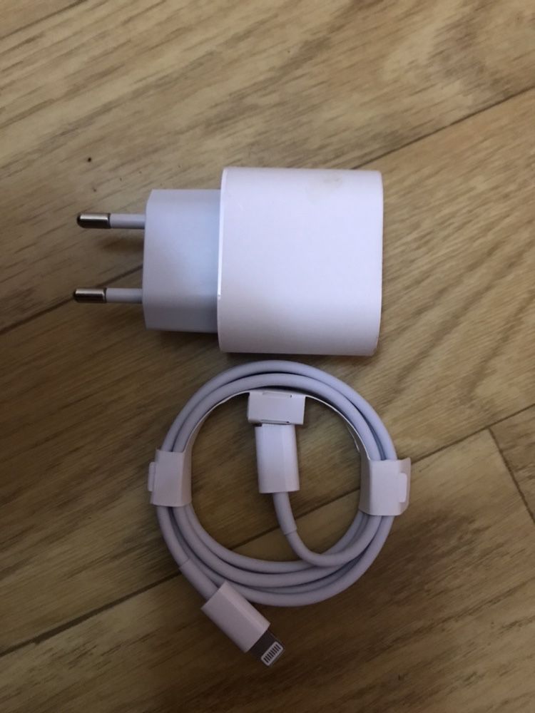 Оригинално Зарядно за iPhone 15/15pro/15 pro max fast charge