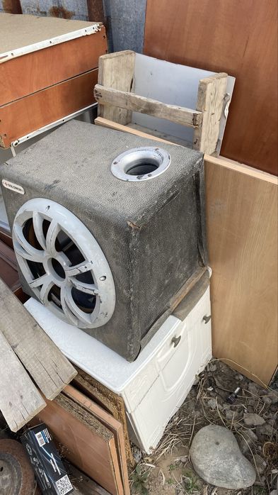 Сабуфер для авто бу срочна