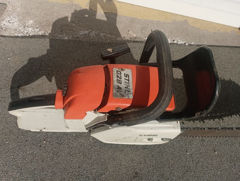 Щил 028 АВ. Верижен трион