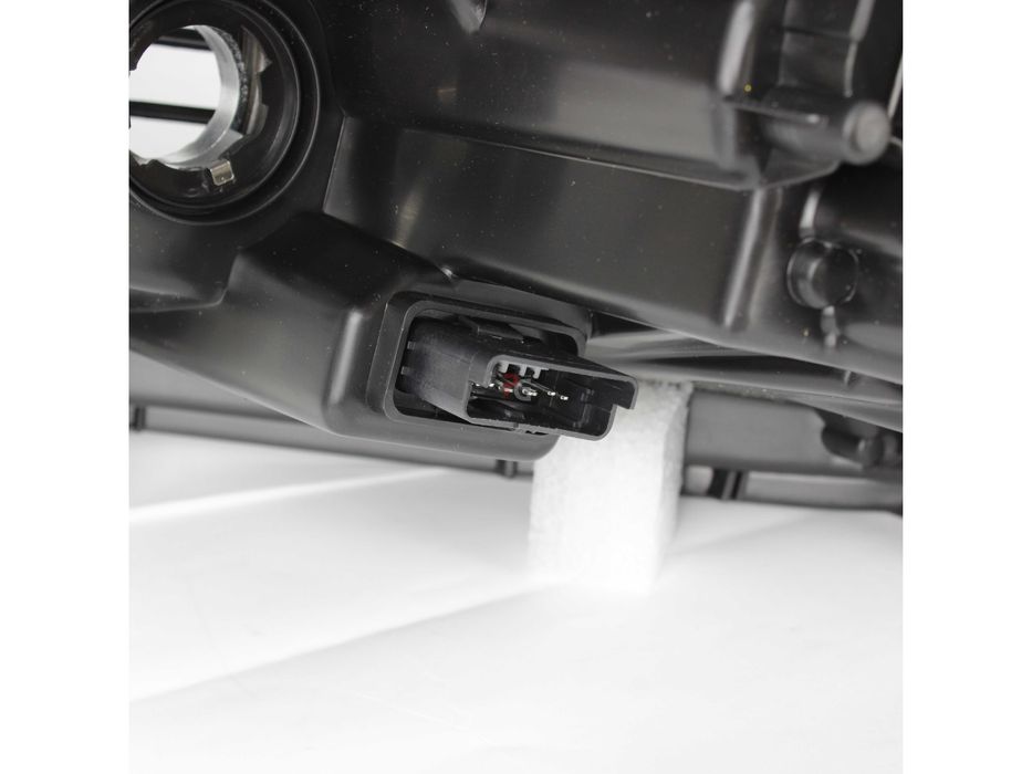 FAR Faruri Dacia Duster 2018-2021 /  stanga - dreapta