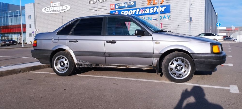 Пассат Б3 1.8 моно