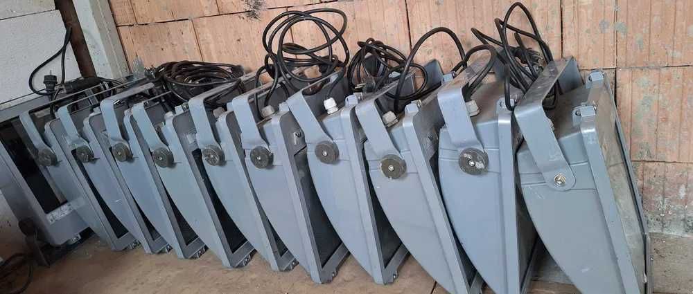 Proiectoare / Lampi 400w