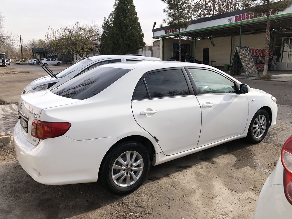 Срочно продаётся Тойото corolla