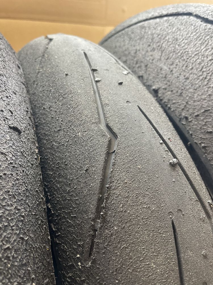 Гуми за мотор полуслик Pirelli Supercorsa