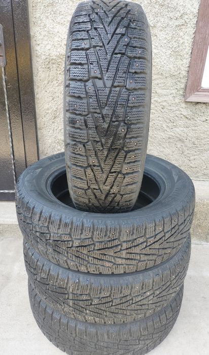 Продам резину R17 225/60
