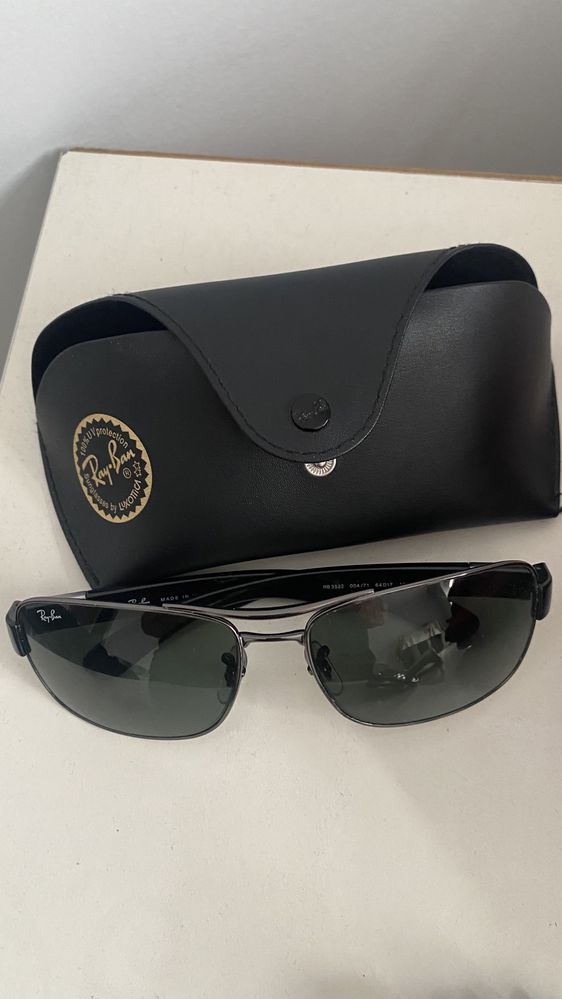 Продам очки Ray Ban