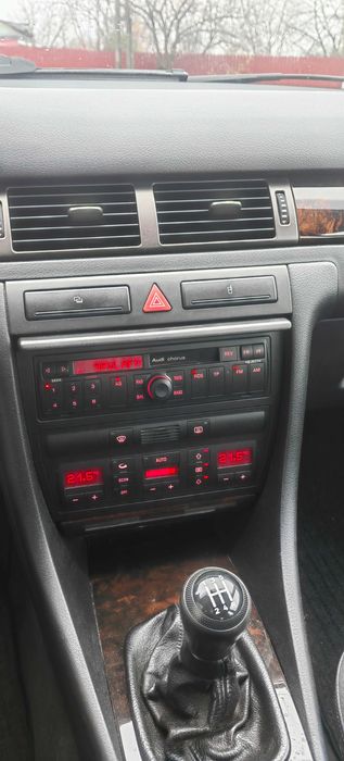 AUDI A6 2.8i V6 Quattro