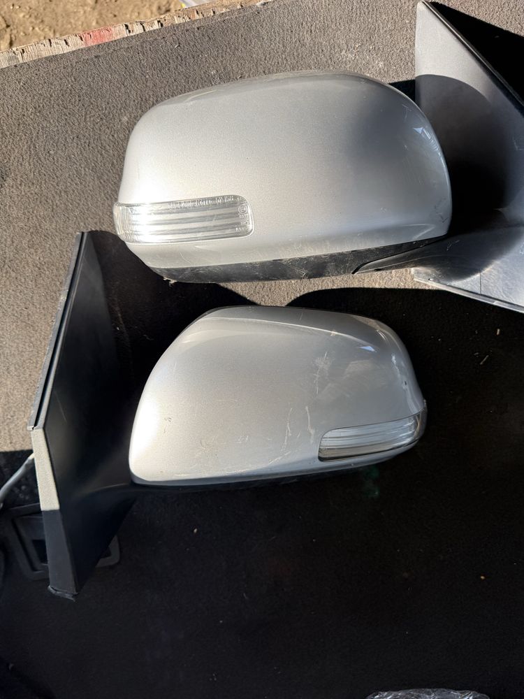Огледало Toyota Rav4 2.2 d4d facelift 4x4 огледала ляво дясно с мигач