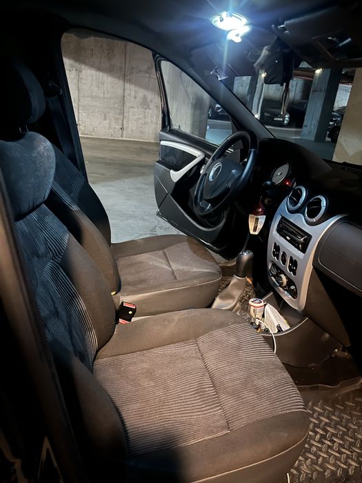 Dacia Logan Laureate, 1.6 16v 105CP