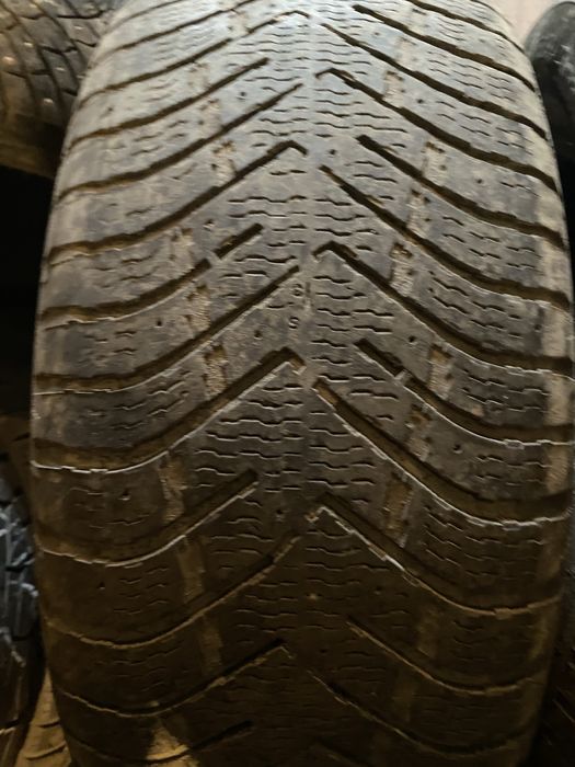 Резина на 18. 265/60 2 шт в нал