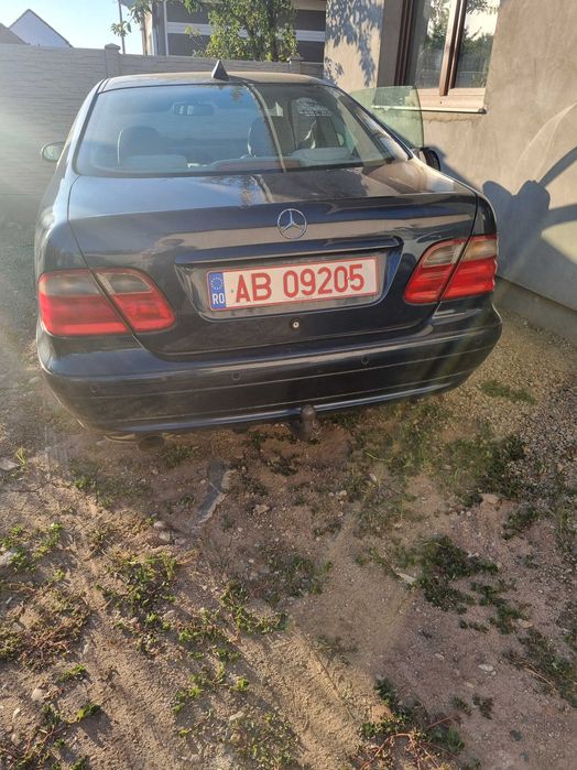 Vand/Schimb Mercedes CLK 230 benzina 1999