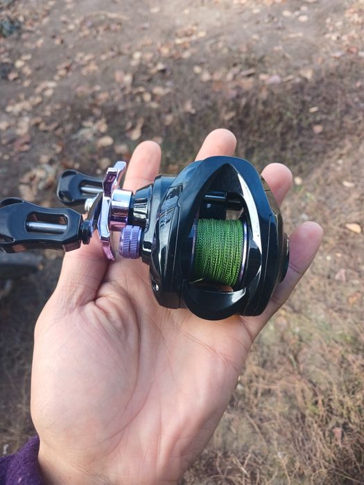 Катушка мультиплкатор с плитенкай 0.16 мм почти новый