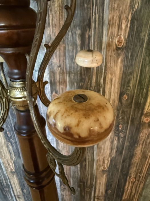 Cuier lemn masiv , vintage