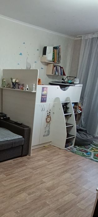 Кровать-чердак со шкафом