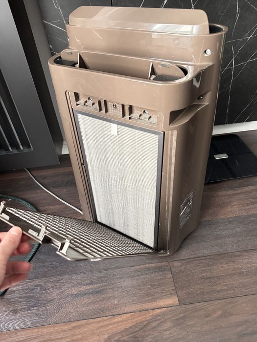 Purificator cu umdificare Sharp UA-HD40E-T