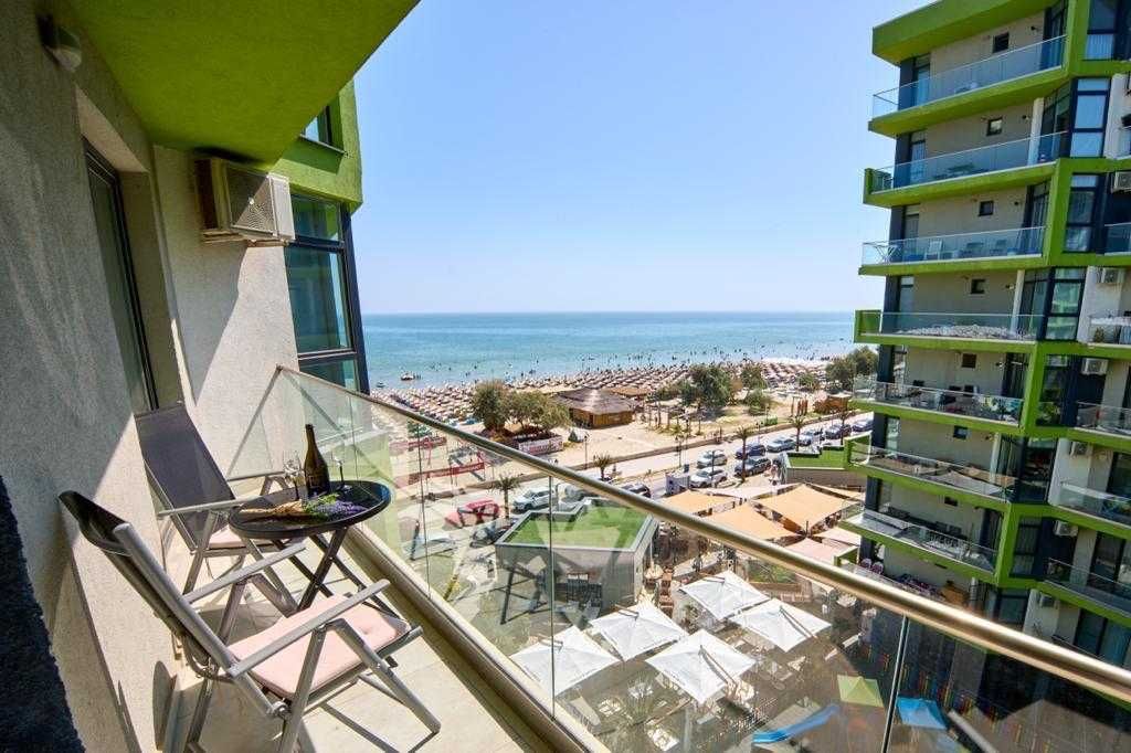 Proprietar Vand apartament in complexul Alezzi beach resort