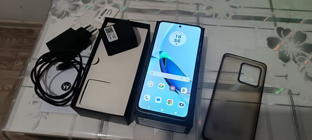 Продам смартфон 12/256gb