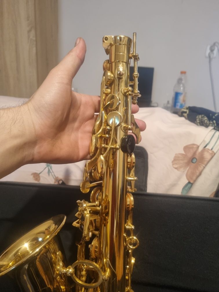 Se vinde saxofon alto grassi , tara proveniență Italia!!!
