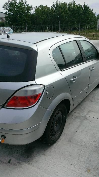 Opel Astra 1.8 i 140к.с