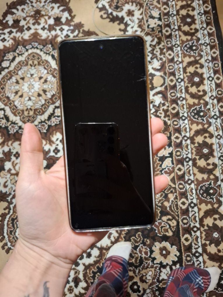 Продам Tecno spark 10
