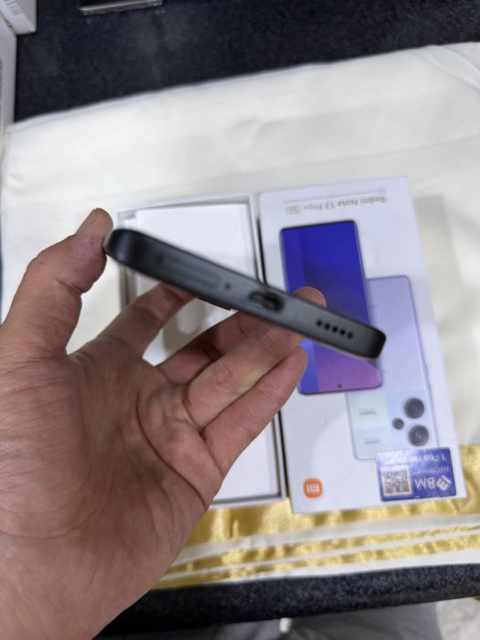 xiaomi not 13 pro +5g pamit 8.256g holati yahwi oqip tel qlila