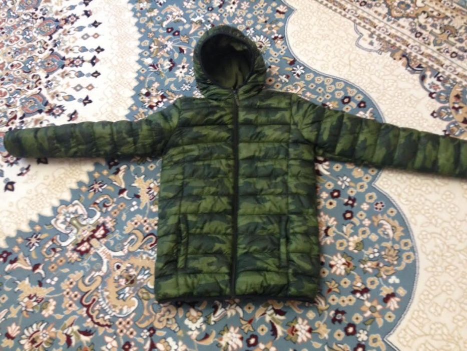 Продается подростковая куртка в отличном состоянии фирма LCWAIKIKI