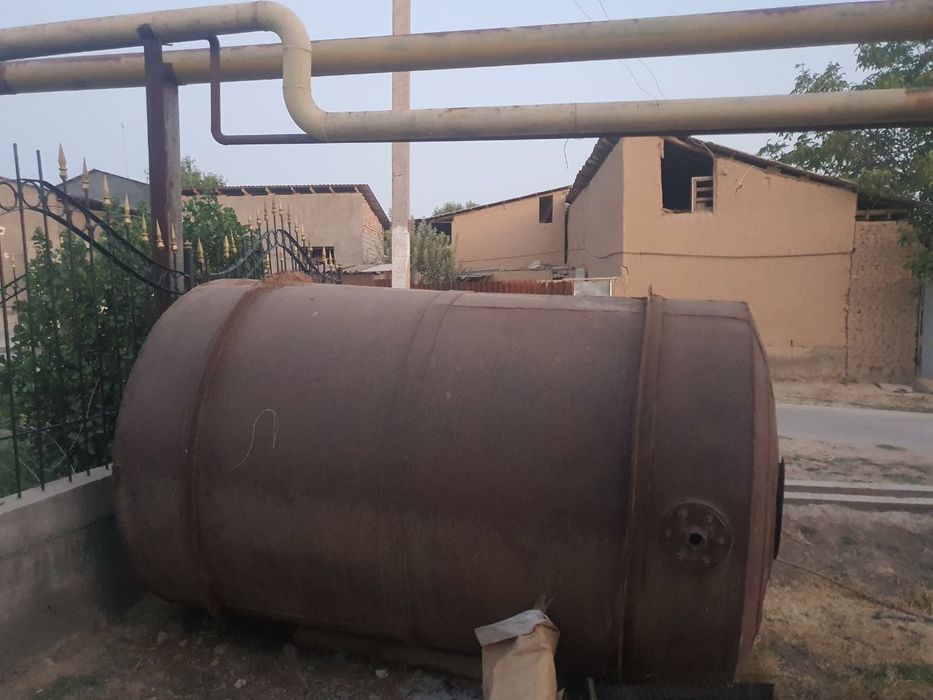 Бочка 10 т ли сотилади срочна.