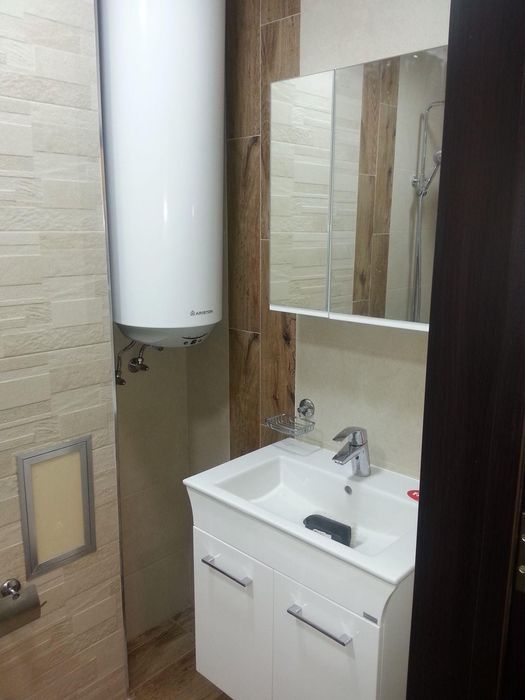 Светъл ДВУСТАЕН апартамент в кв. Южен/ С ПАРКОМЯСТО!!!