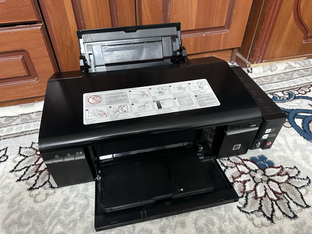 Epson L800 6ta rangli holati ideal aybi yoq ishlashi zof kam ishlagan