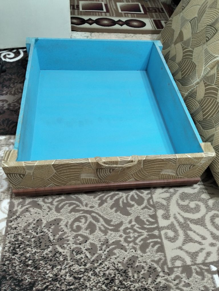 Срочно продаëтся кресло кровать
